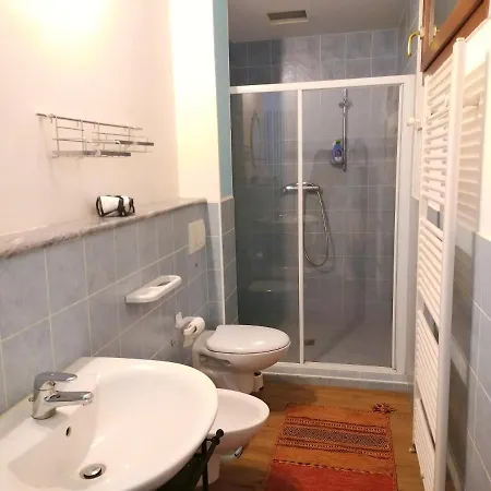 Valuri Vista Magnifica Sul Di Piano Terra Hébergement de vacances *