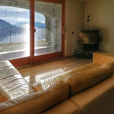 Valuri Vista Magnifica Sul Di Piano Terra