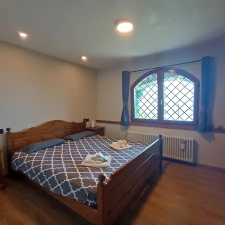 Valuri Vista Magnifica Sul Di Piano Terra Ferienhaus